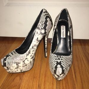 Steve Madden stilettos